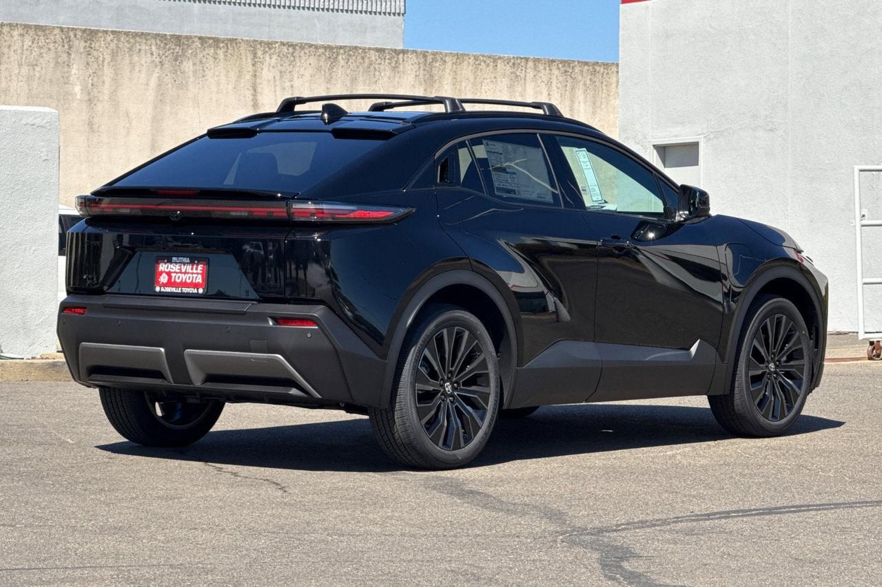 2026 Toyota C-HR XSE