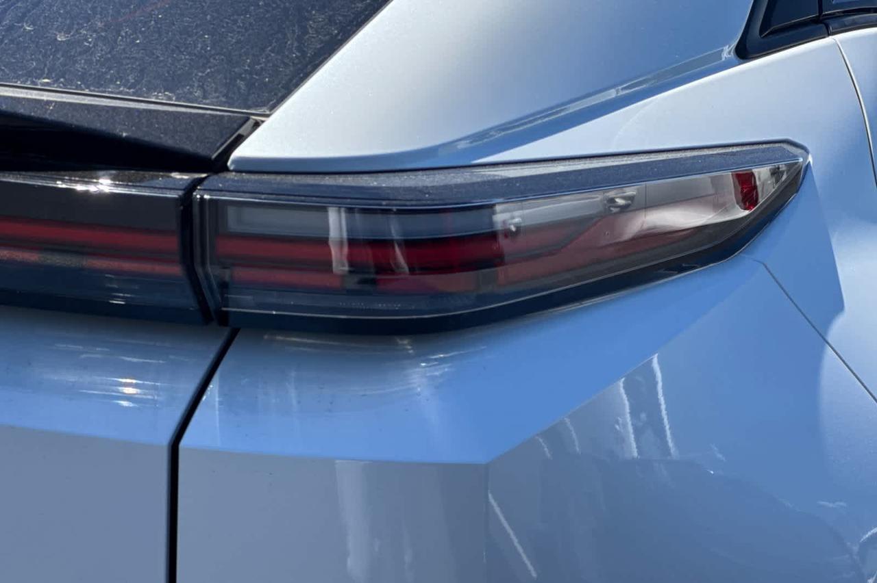 2026 Toyota C-HR XSE Roseville CA