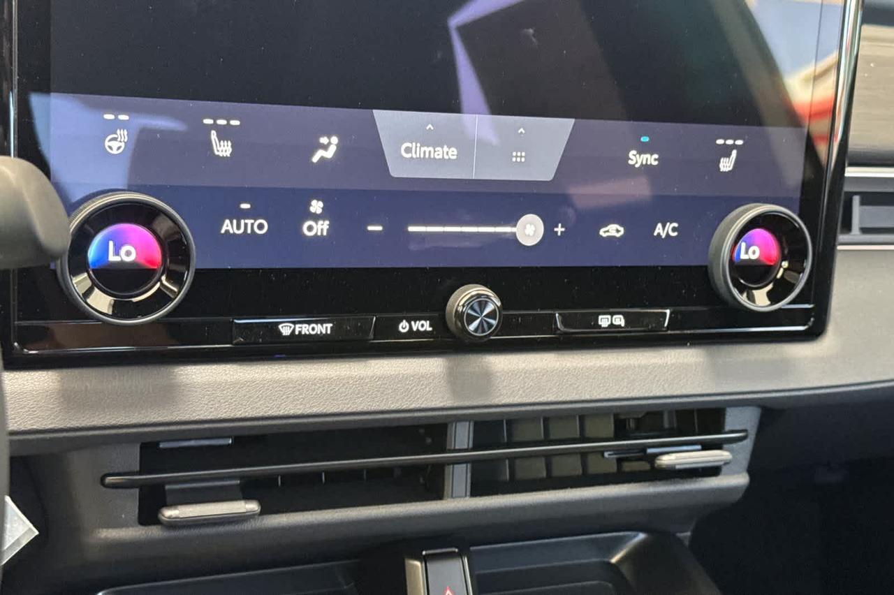 2026 Toyota C-HR XSE Roseville CA