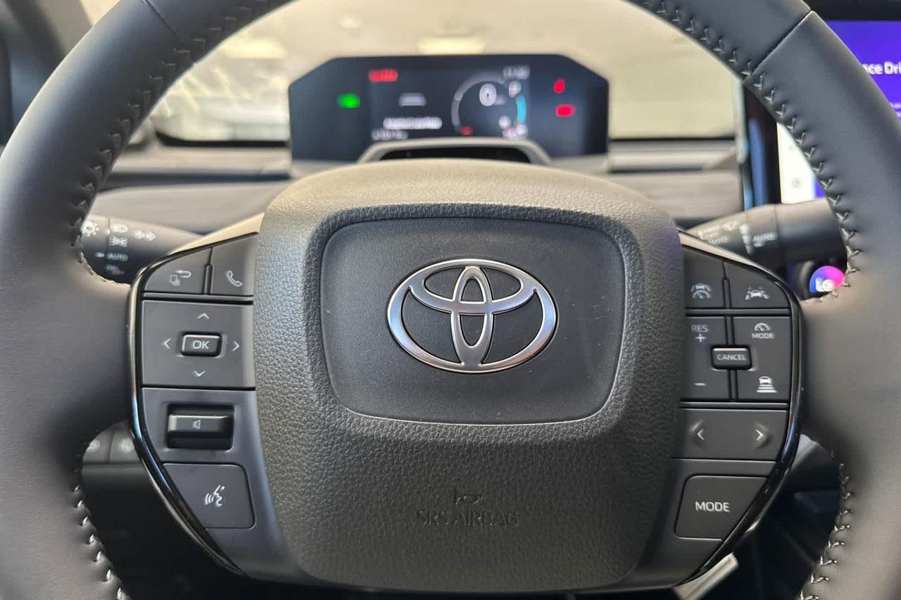 2026 Toyota C-HR XSE Roseville CA