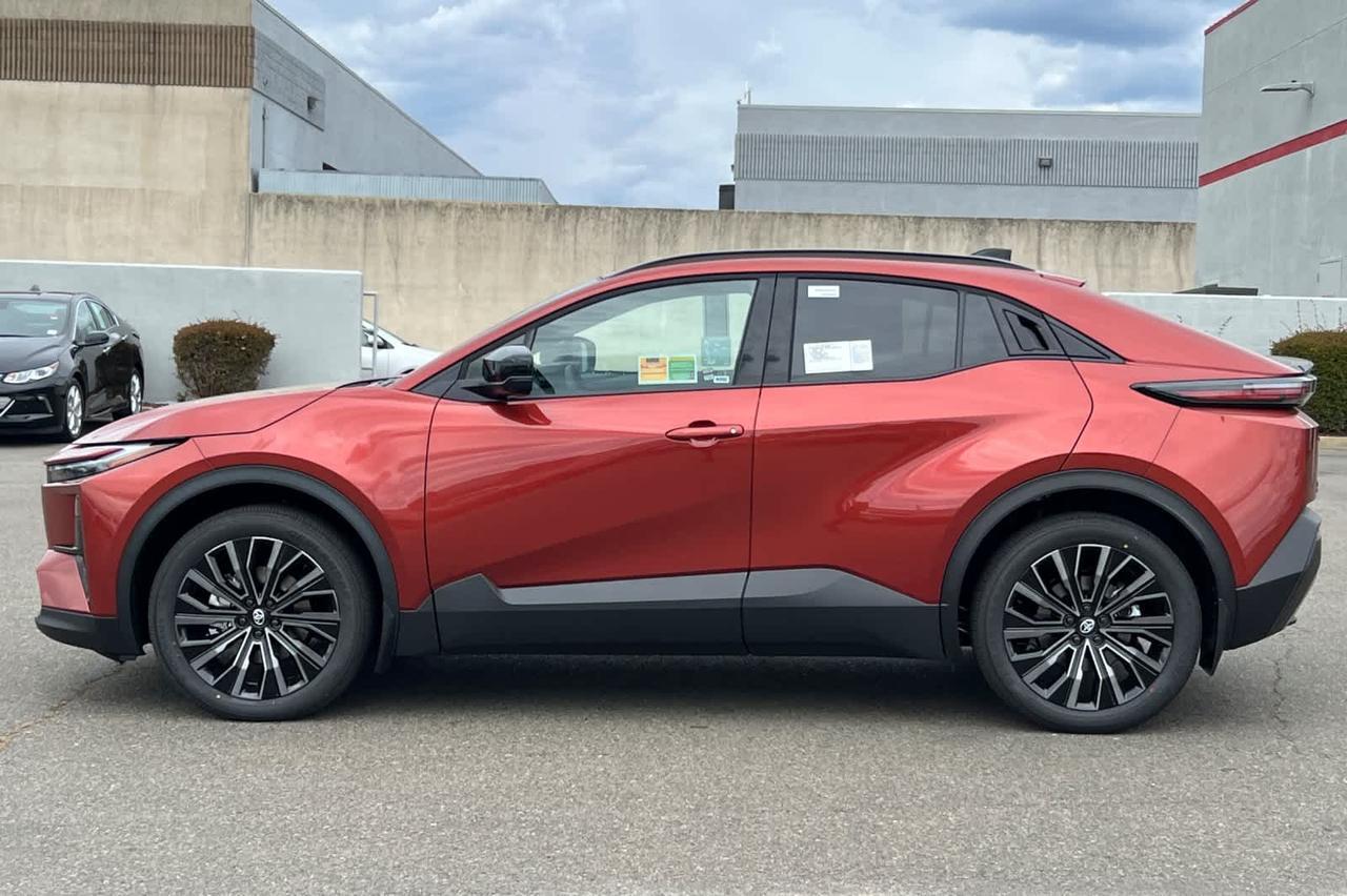 2026 Toyota C-HR XSE Roseville CA