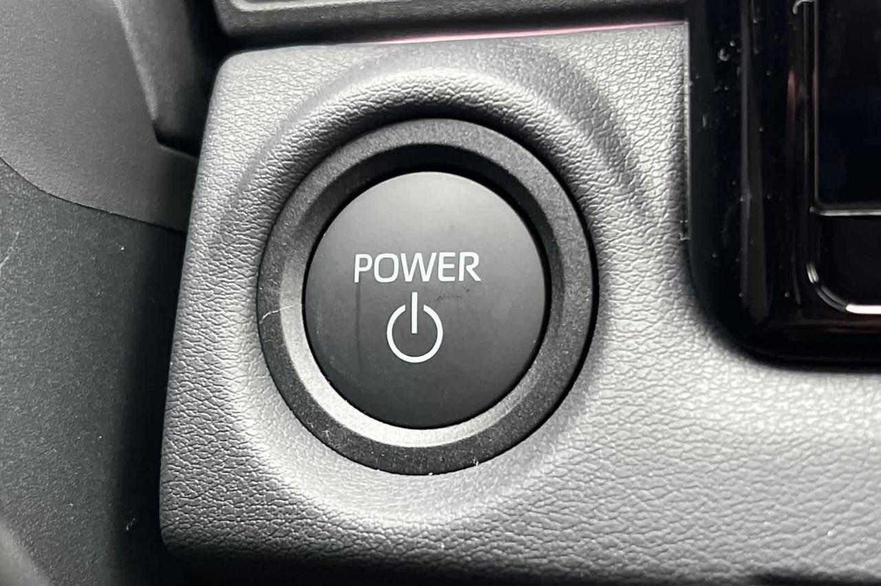 2026 Toyota C-HR XSE Roseville CA