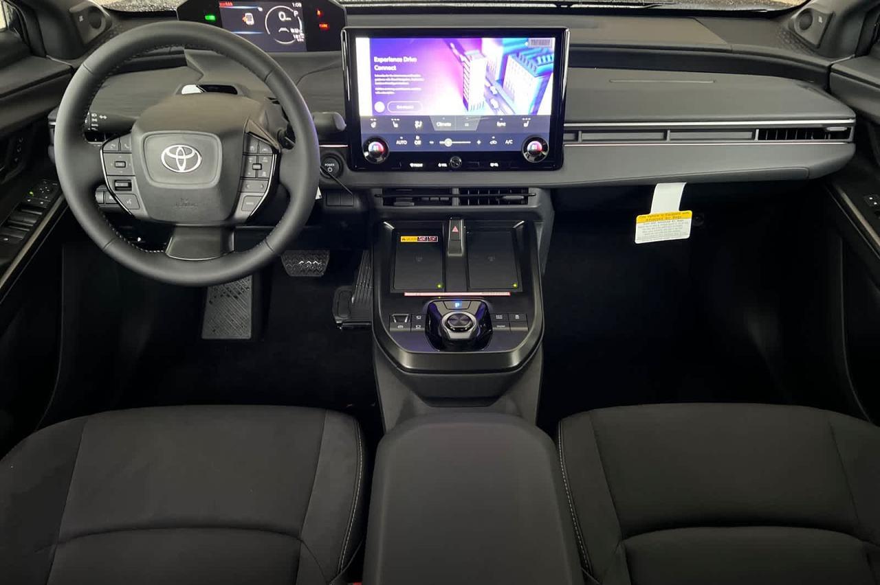 2026 Toyota C-HR XSE