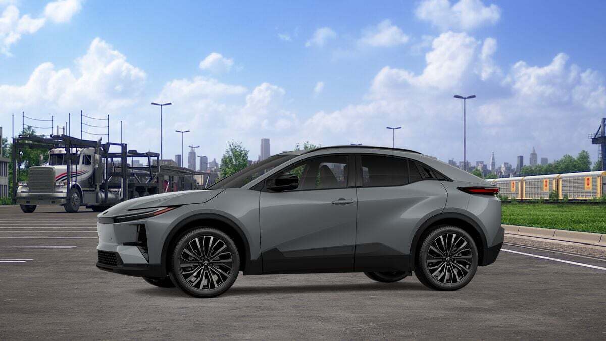 2026 Toyota C-HR XSE Laurel MD