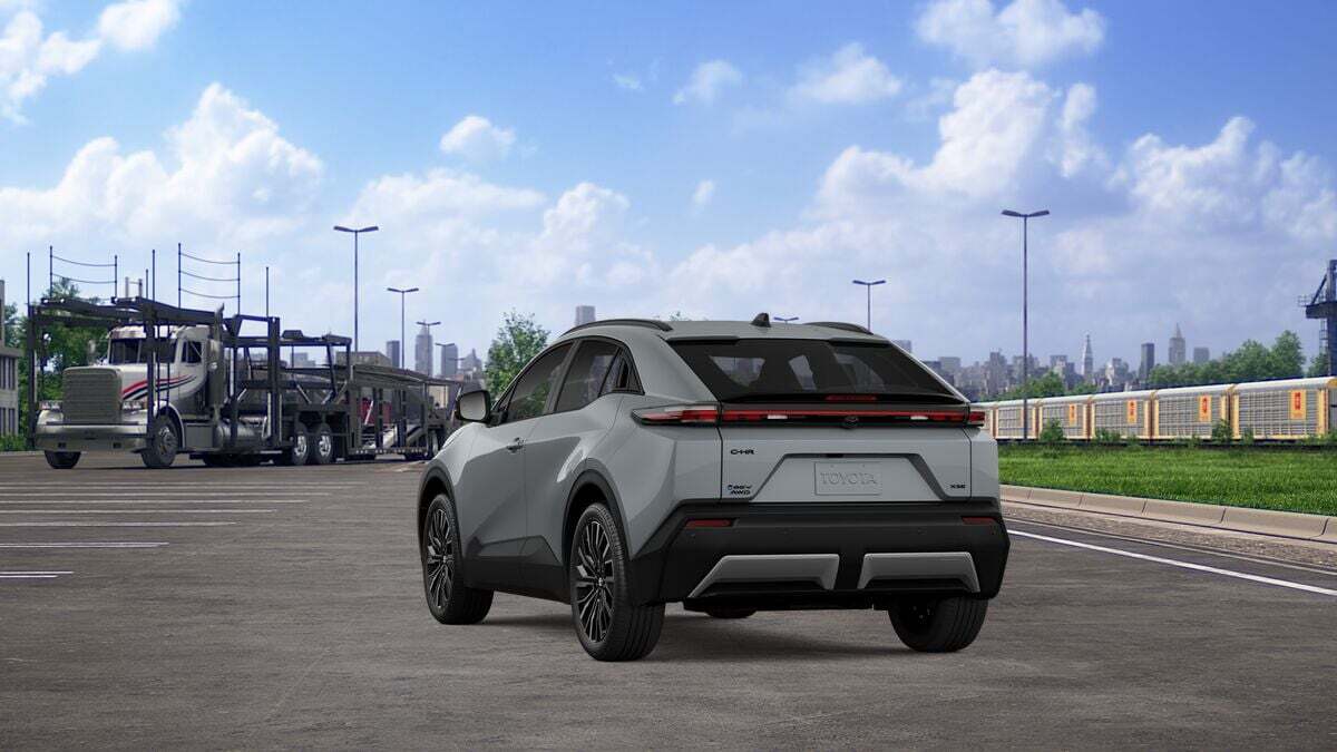 2026 Toyota C-HR XSE Laurel MD
