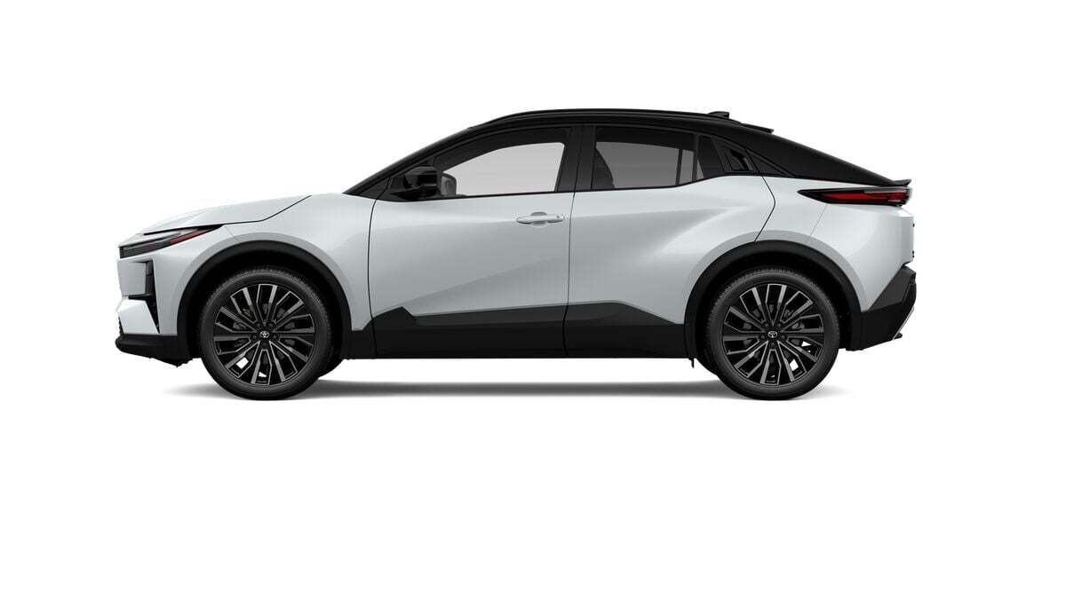 2026 Toyota C-HR XSE Fredericksburg VA