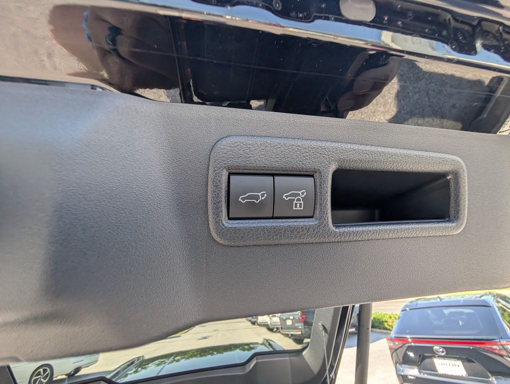 2026 Toyota C-HR XSE Cockeysville MD