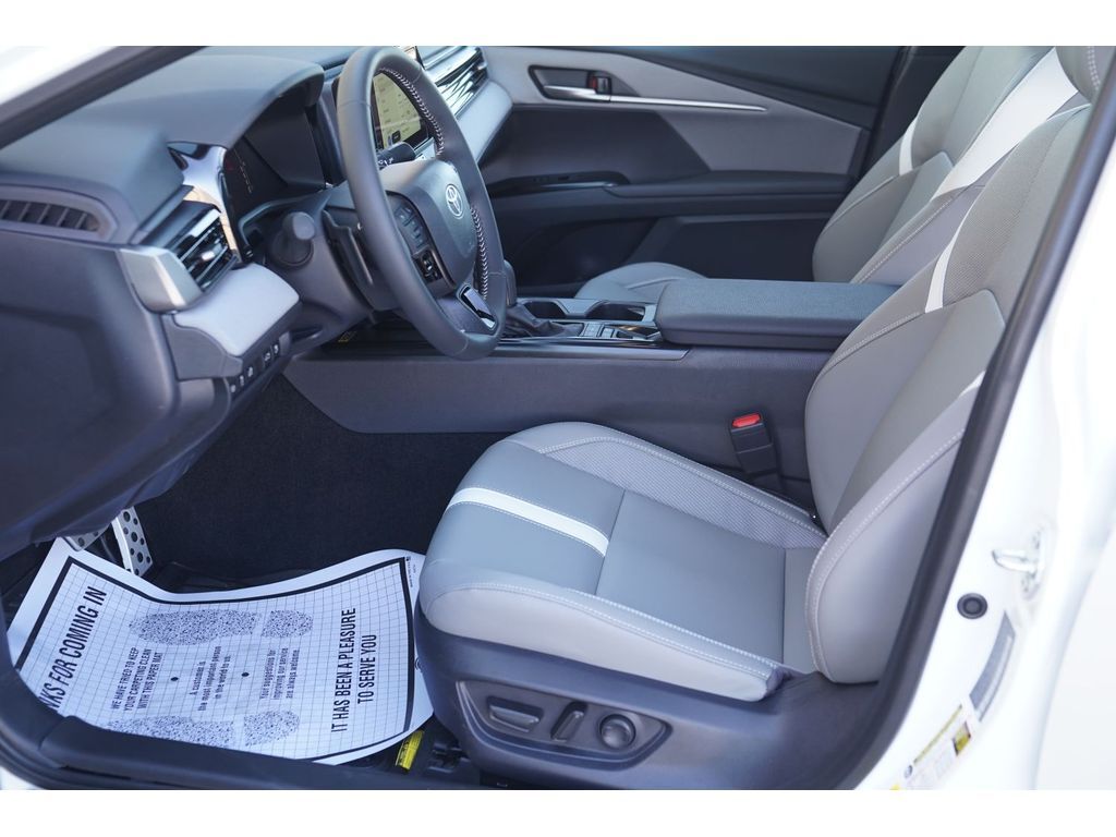 2026 Toyota Camry Hybrid SE Huntington UT