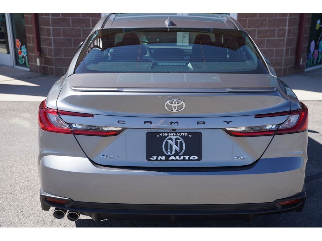 2026 Toyota Camry Hybrid SE Huntington UT