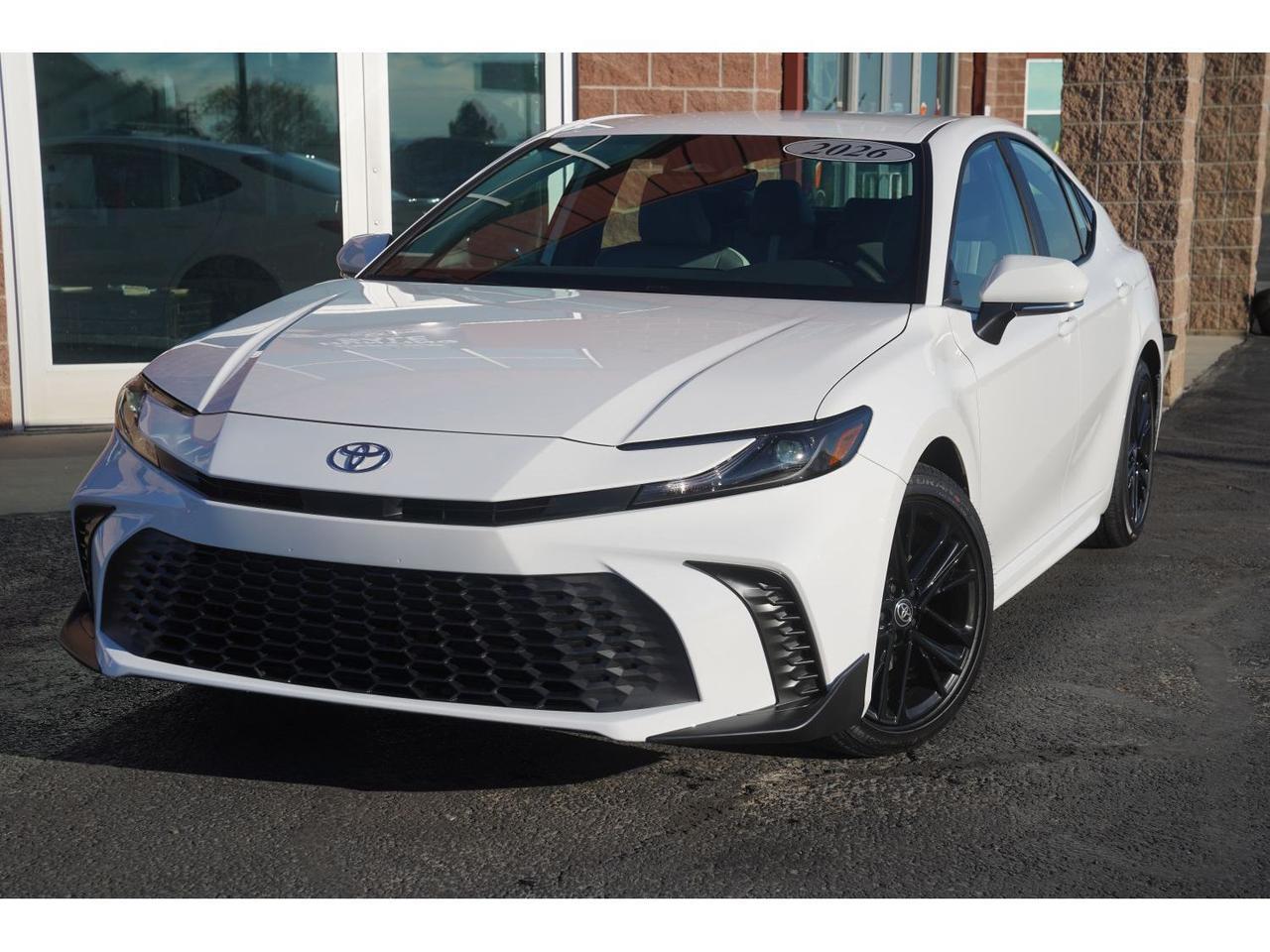 2026 Toyota Camry Hybrid SE