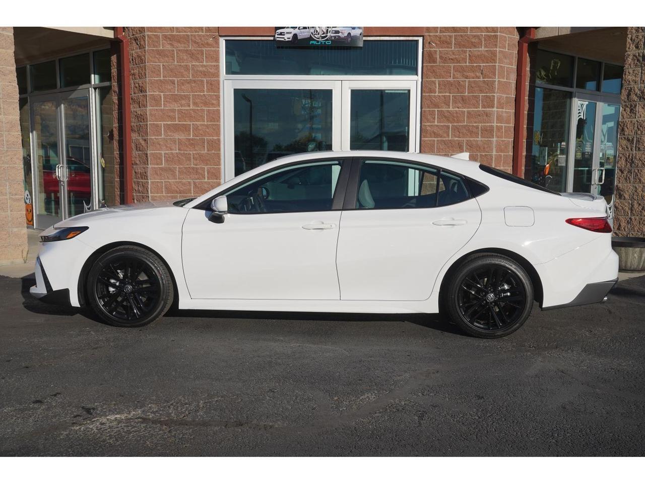 2026 Toyota Camry Hybrid SE Huntington UT