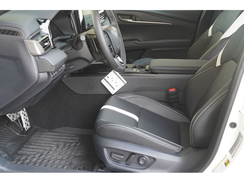 2026 Toyota Camry Hybrid SE Price UT