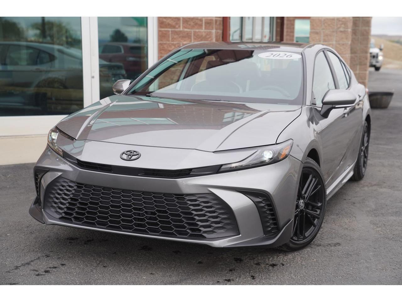 2026 Toyota Camry Hybrid SE