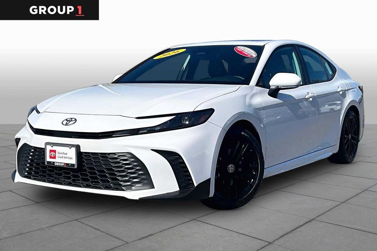 2026 Toyota Camry SE
