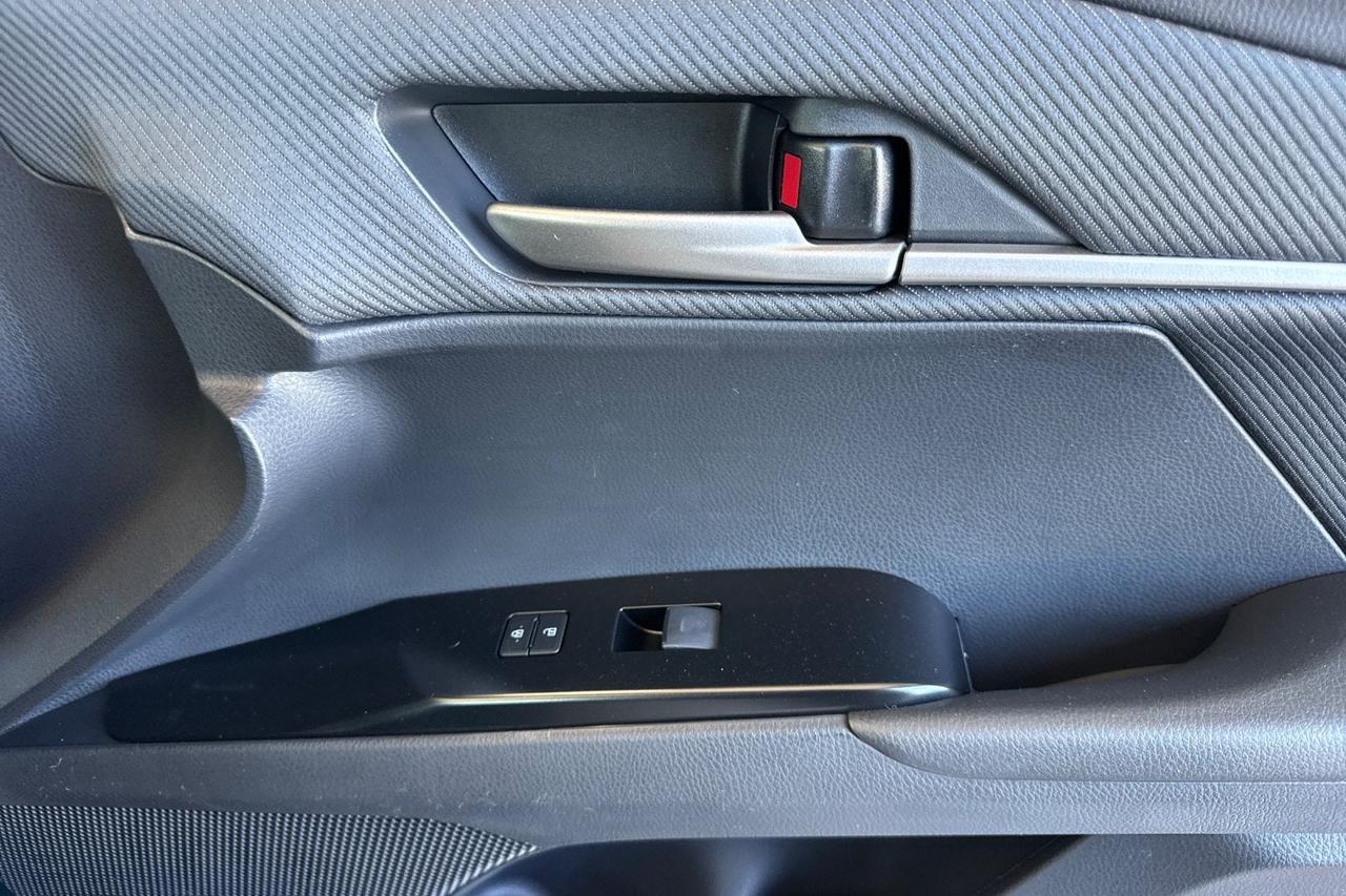 2026 Toyota Camry SE Roseville CA