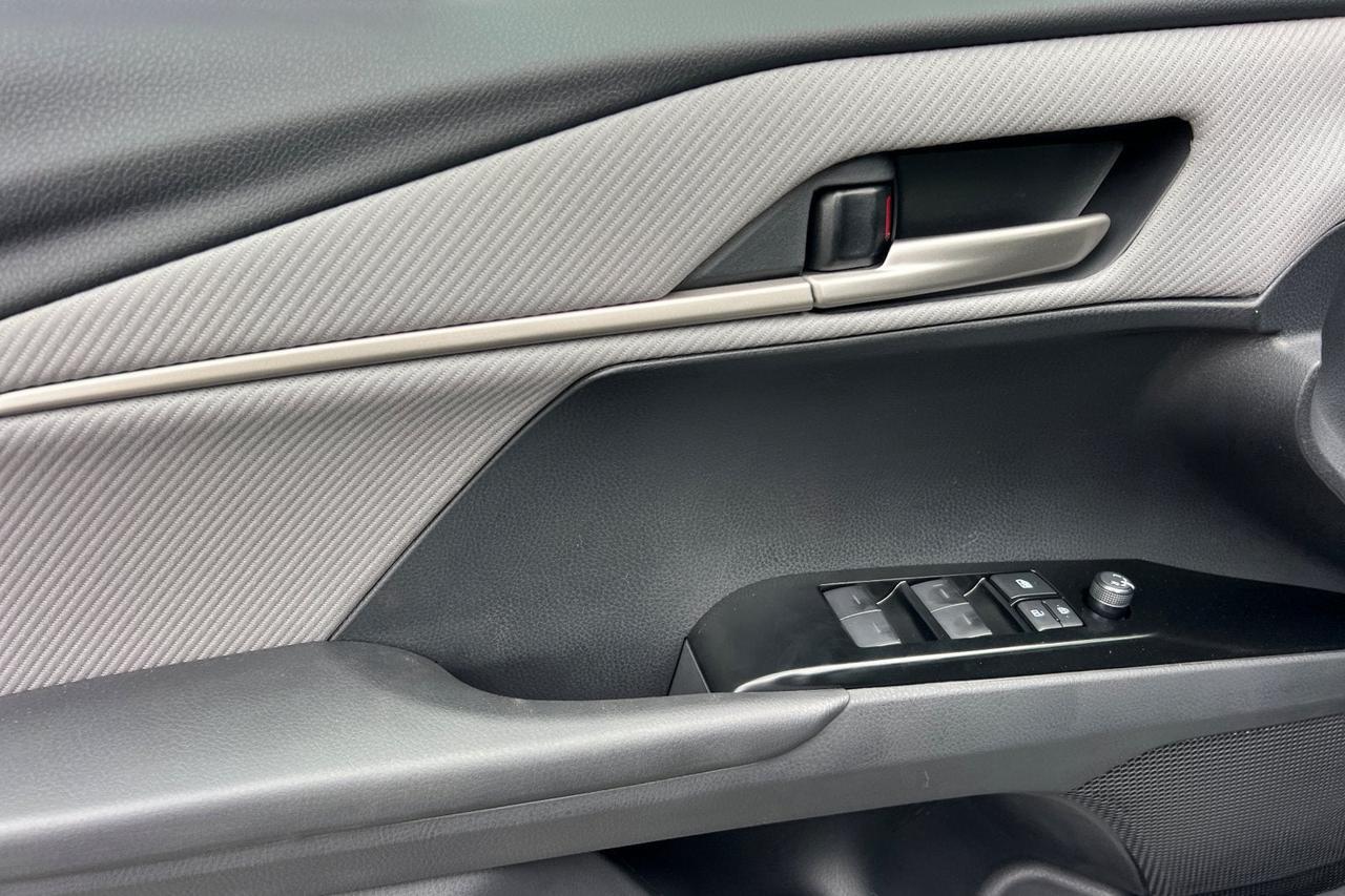 2026 Toyota Camry SE Roseville CA
