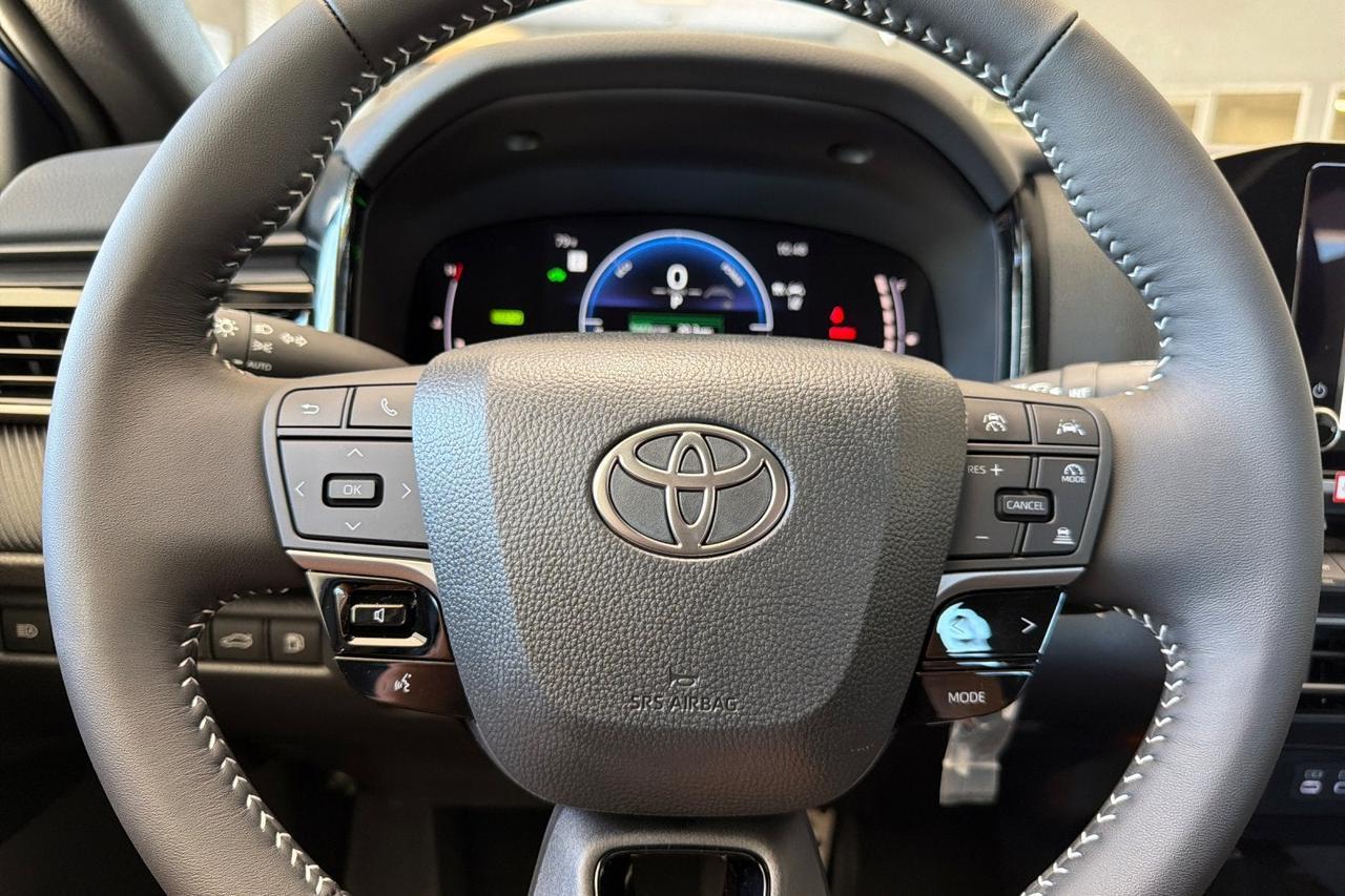 2026 Toyota Camry SE Roseville CA