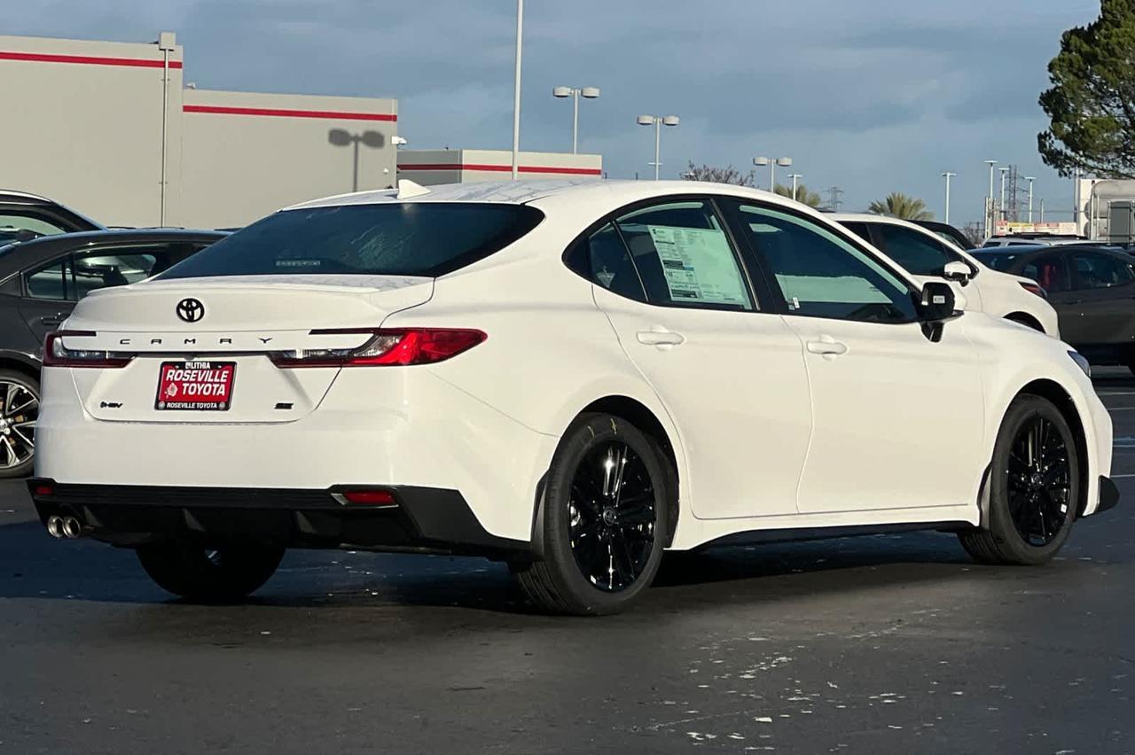 2026 Toyota Camry SE