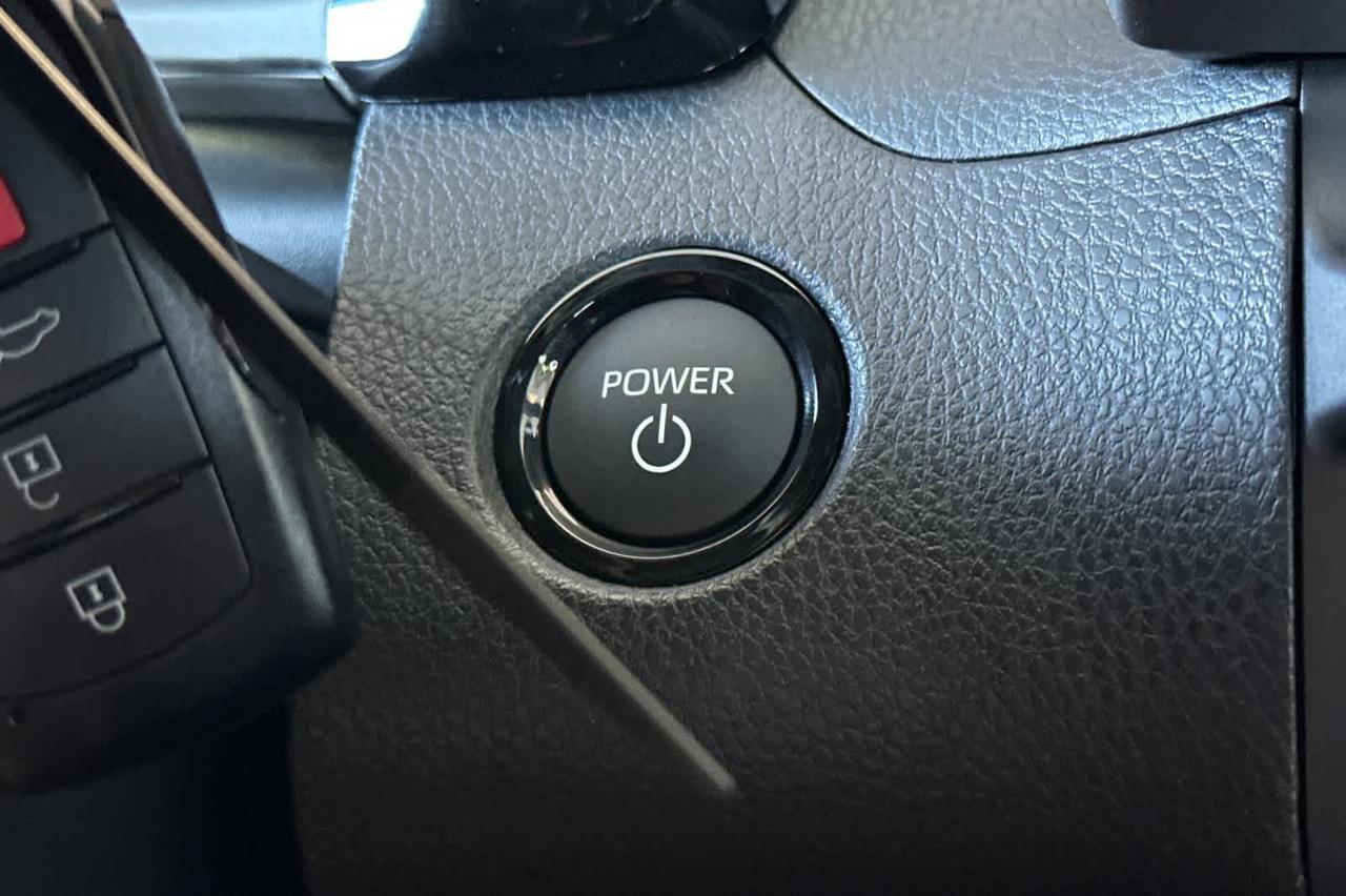 2026 Toyota Camry SE Roseville CA