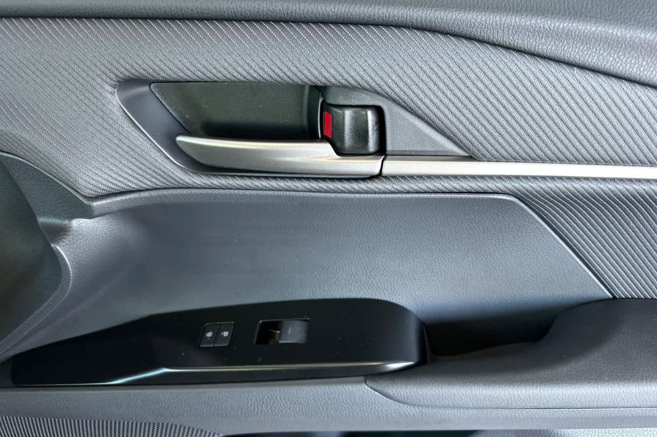 2026 Toyota Camry SE Roseville CA