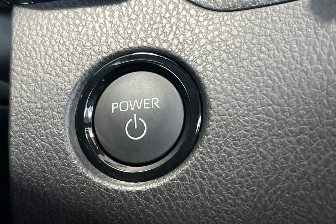 2026 Toyota Camry SE Roseville CA