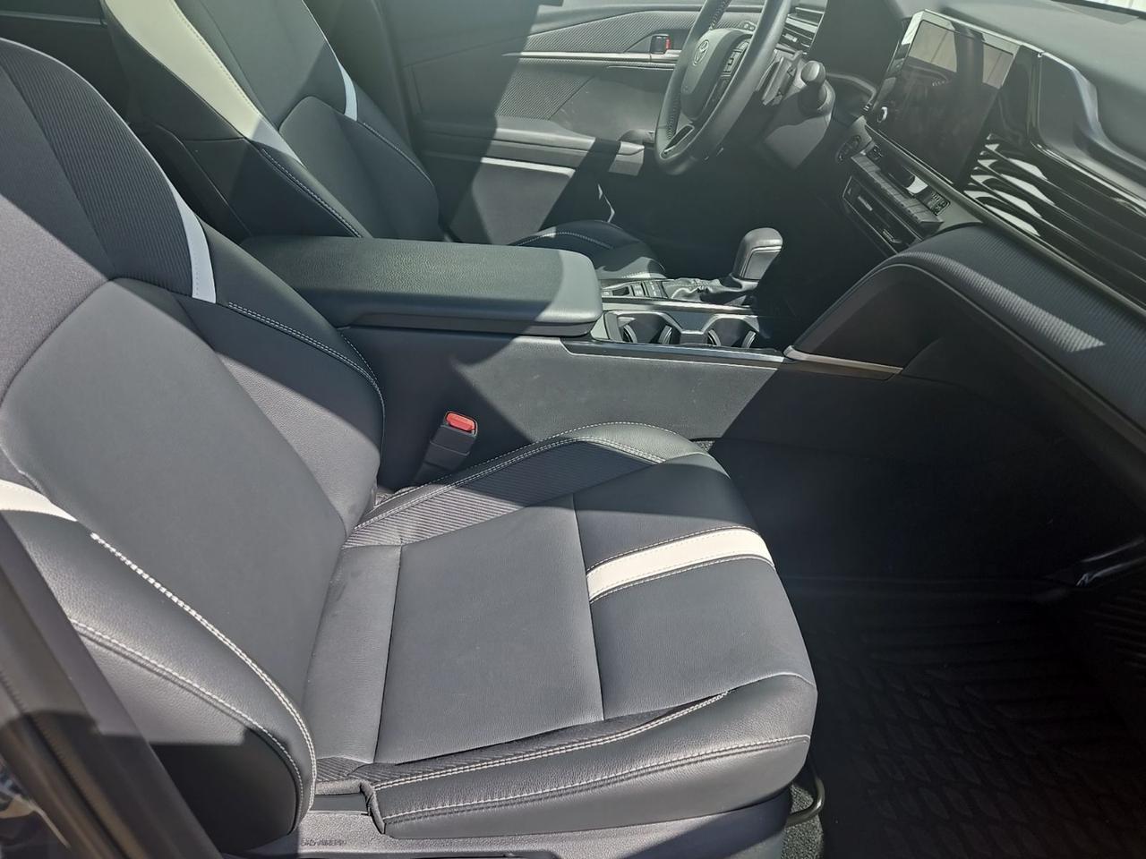 2026 Toyota Camry SE West Burlington IA