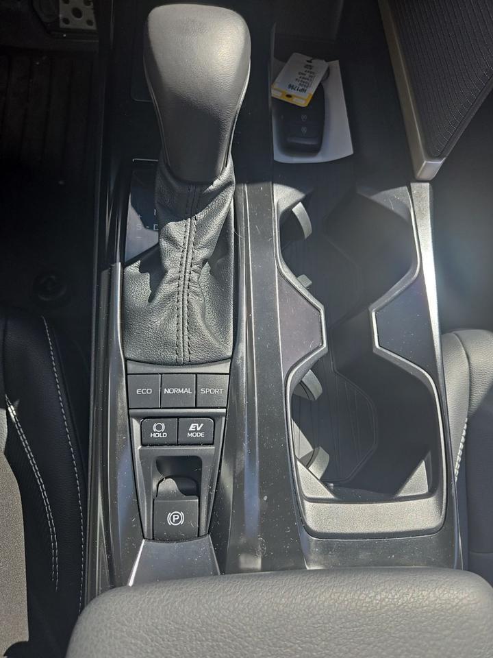 2026 Toyota Camry SE West Burlington IA