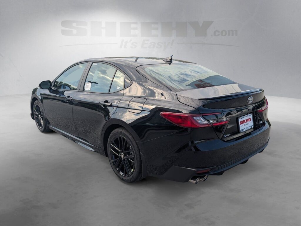 2026 Toyota Camry SE Fredericksburg VA