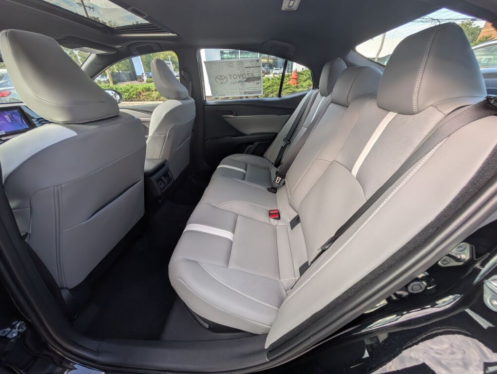 2026 Toyota Camry SE Fredericksburg VA