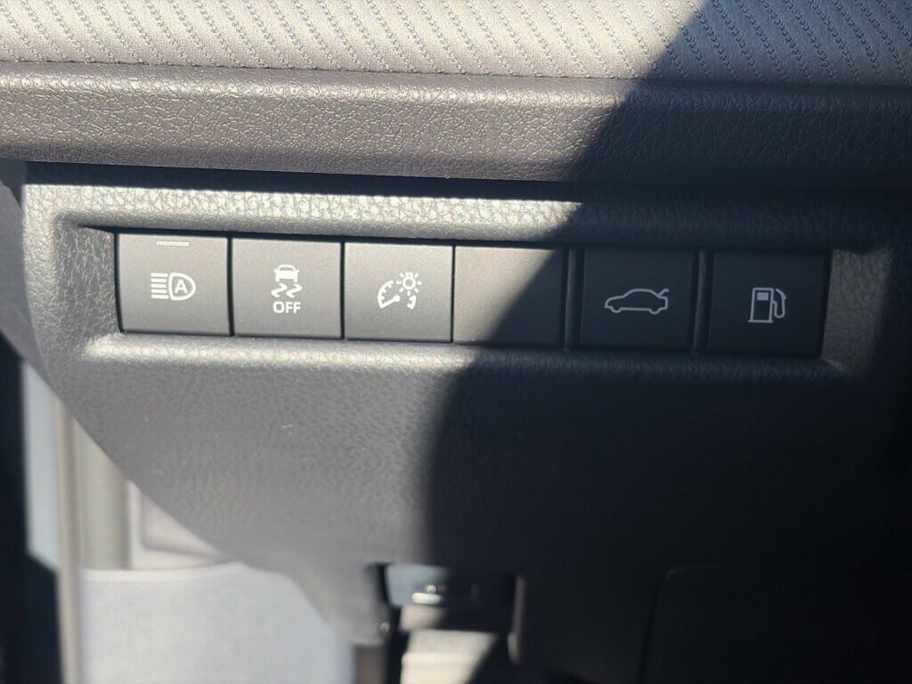 2026 Toyota Camry SE Fredericksburg VA