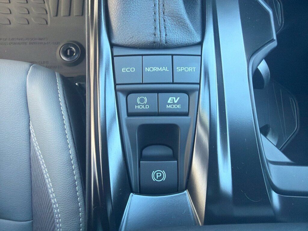 2026 Toyota Camry SE Fredericksburg VA