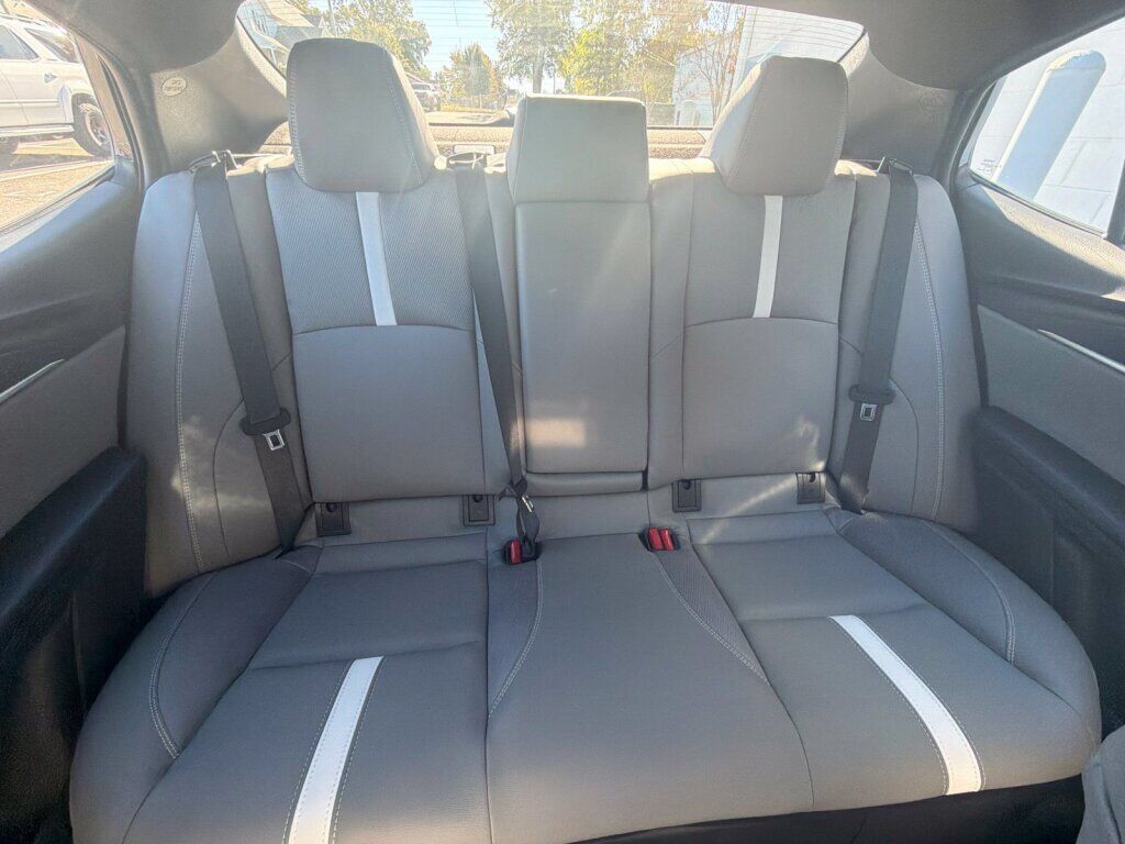 2026 Toyota Camry SE Fredericksburg VA