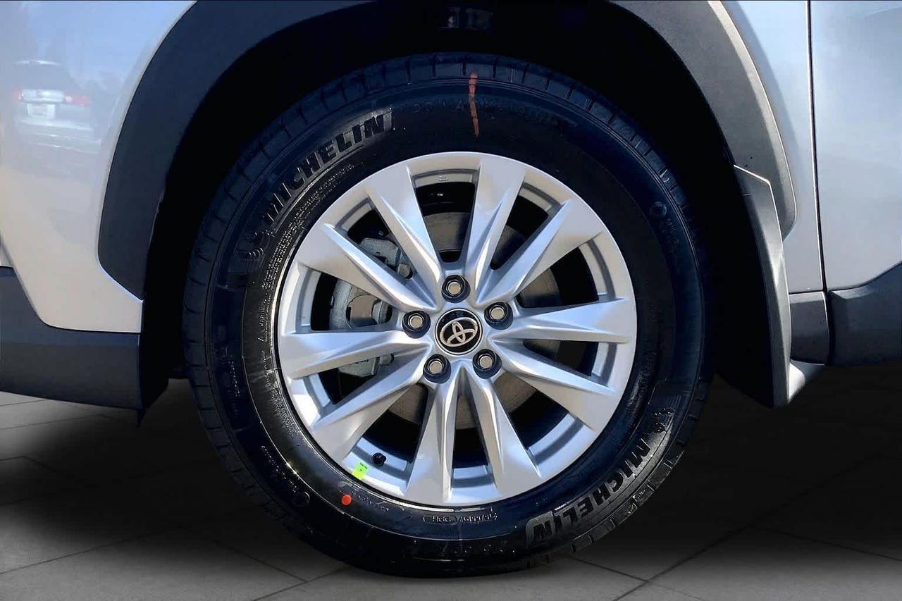 2026 Toyota Corolla Cross LE Folsom CA