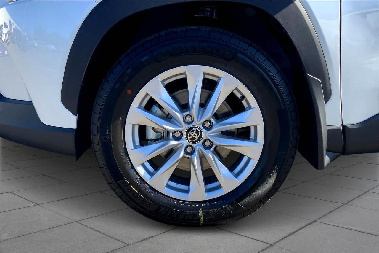 2026 Toyota Corolla Cross LE Folsom CA