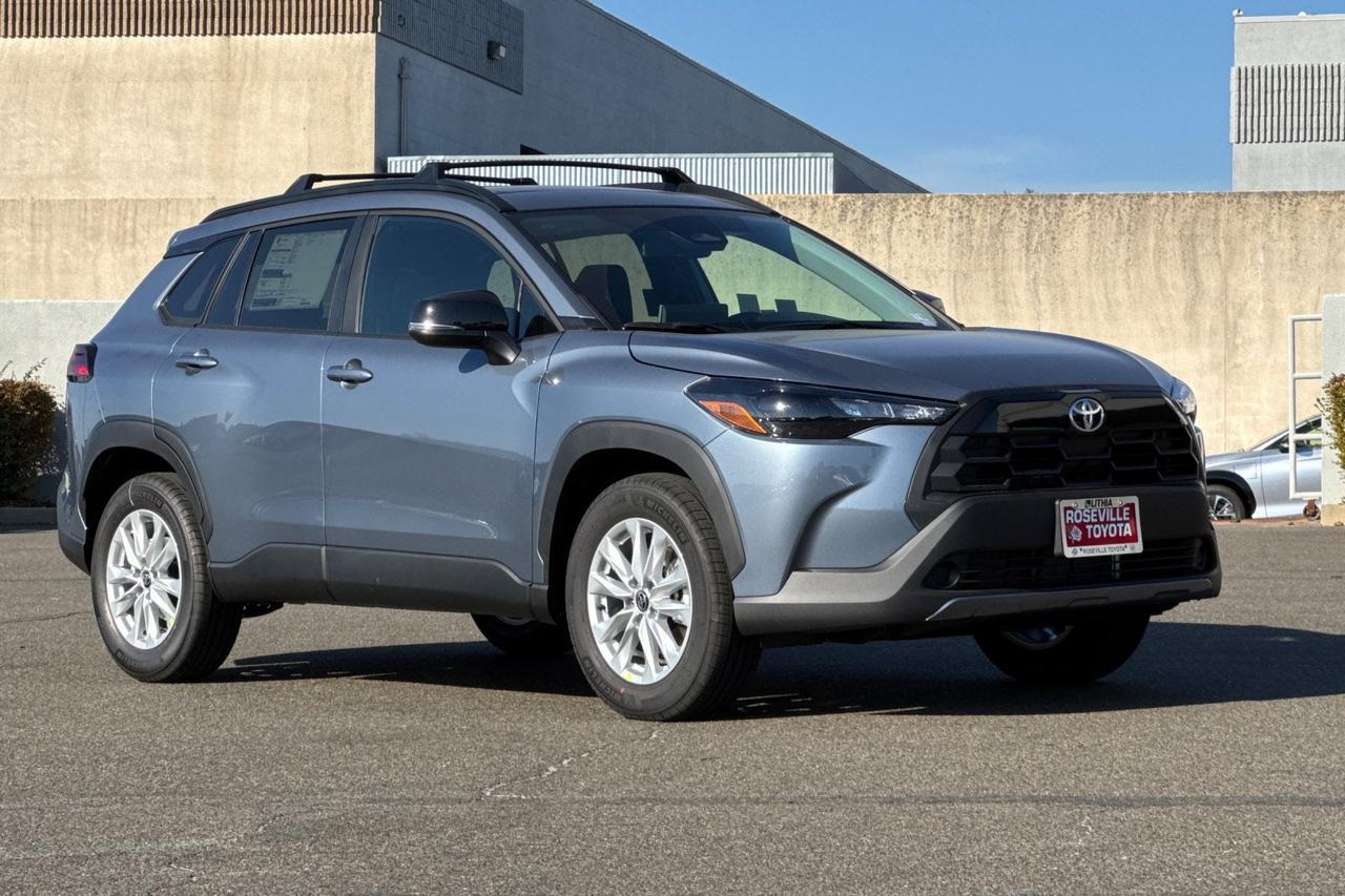 2026 Toyota Corolla Cross LE Roseville CA
