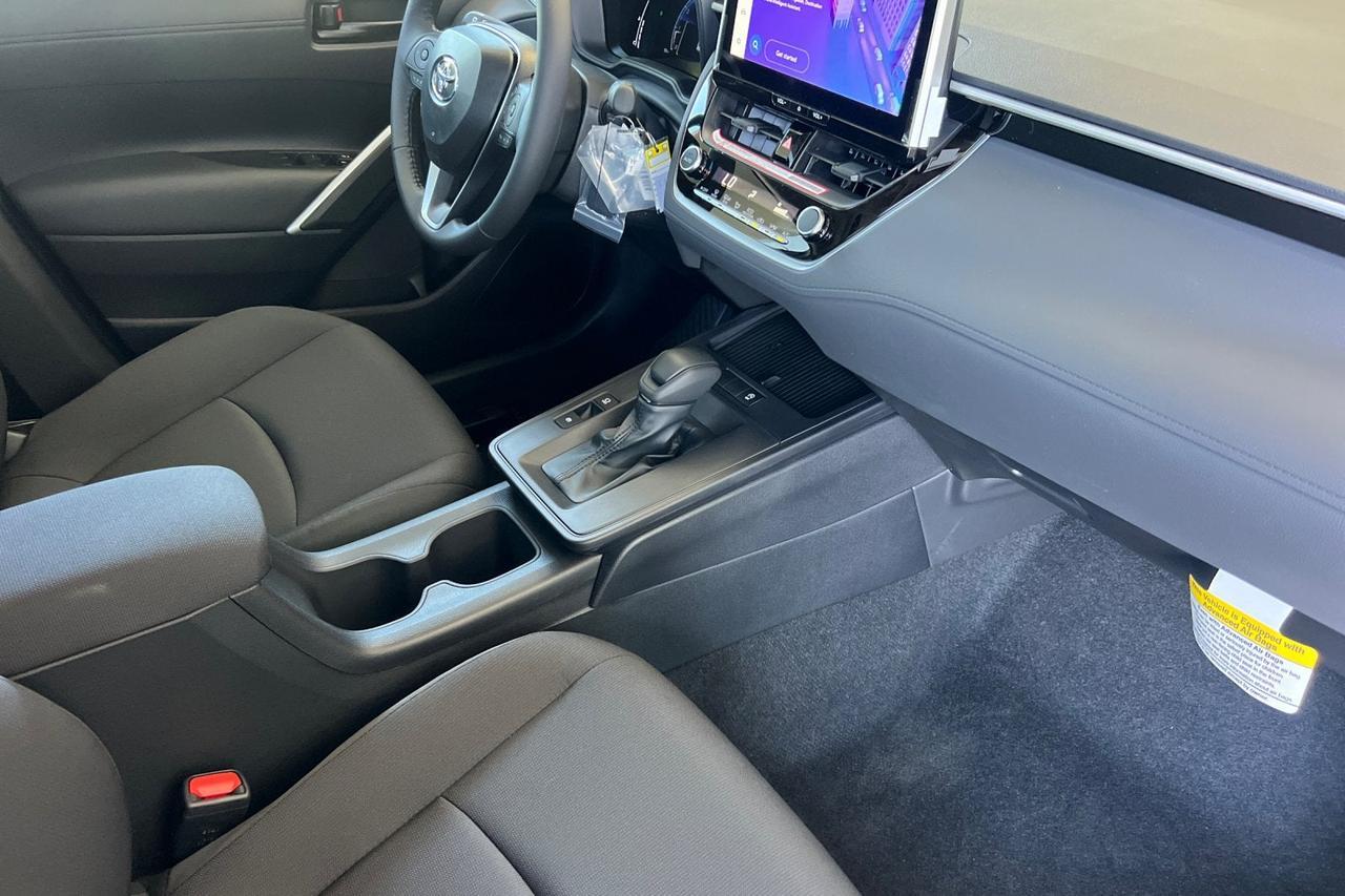 2026 Toyota Corolla Cross LE Roseville CA