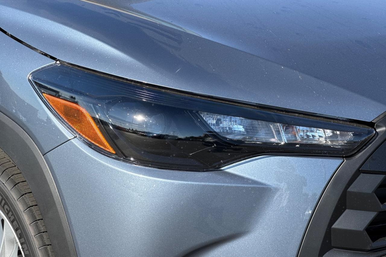 2026 Toyota Corolla Cross LE Roseville CA