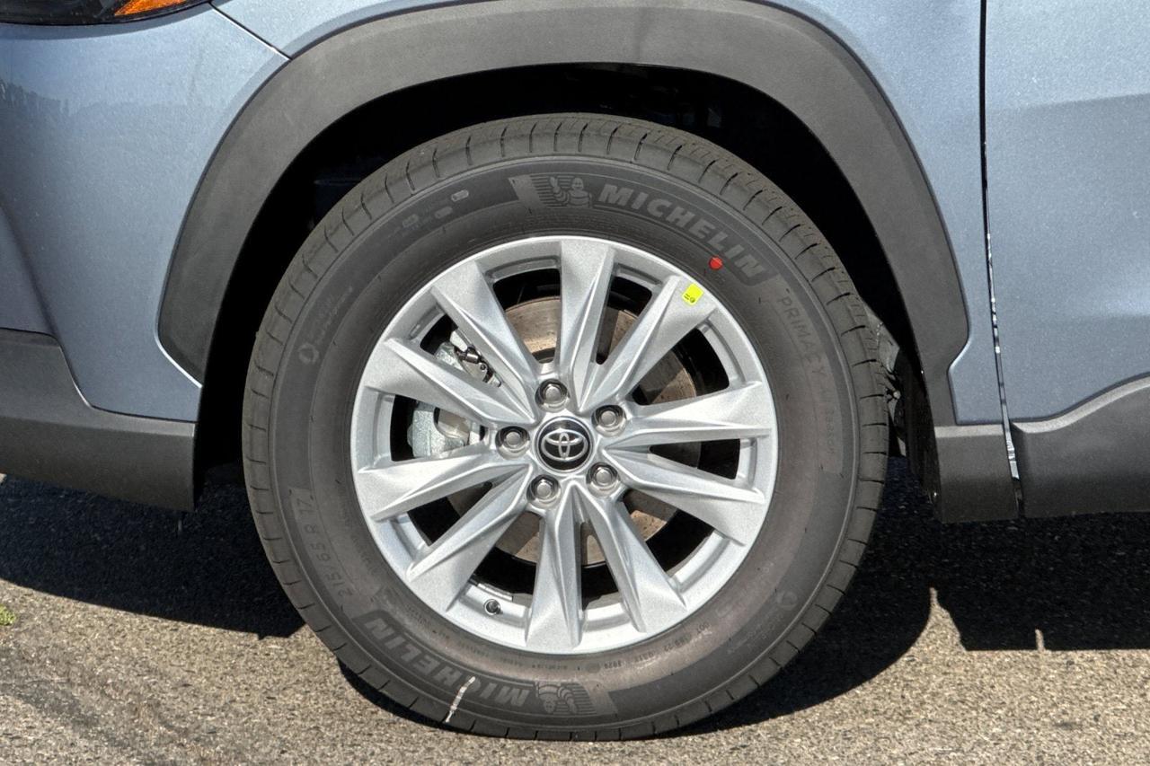 2026 Toyota Corolla Cross LE Roseville CA