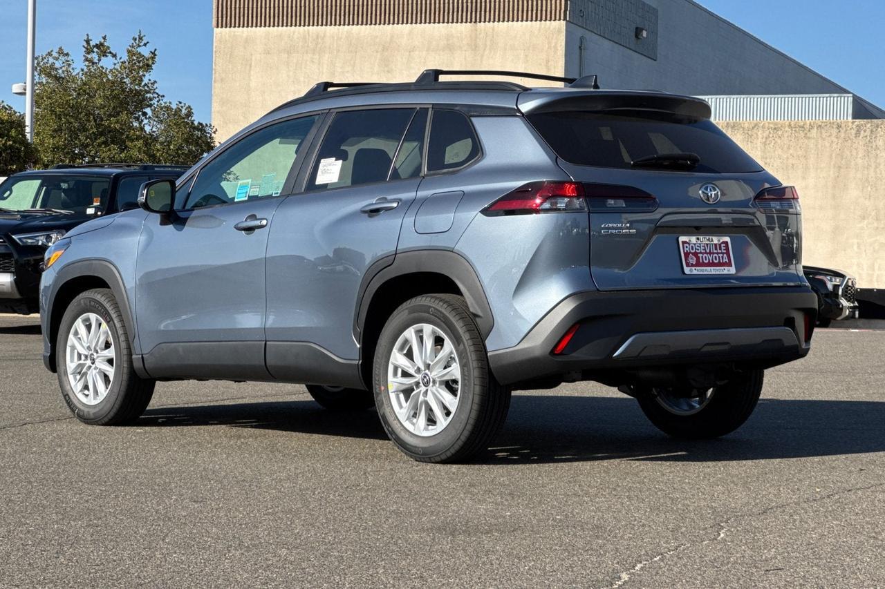 2026 Toyota Corolla Cross LE Roseville CA