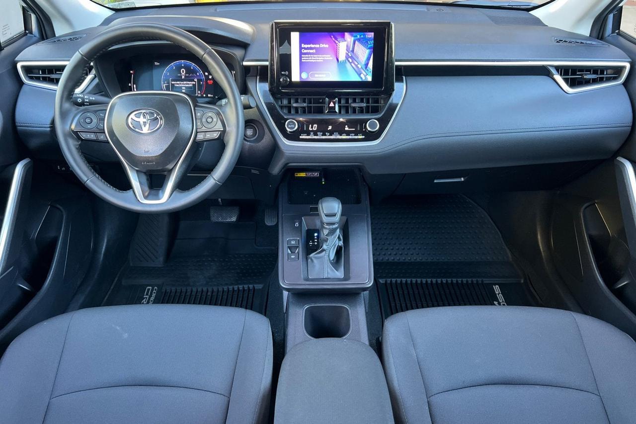 2026 Toyota Corolla Cross LE Roseville CA