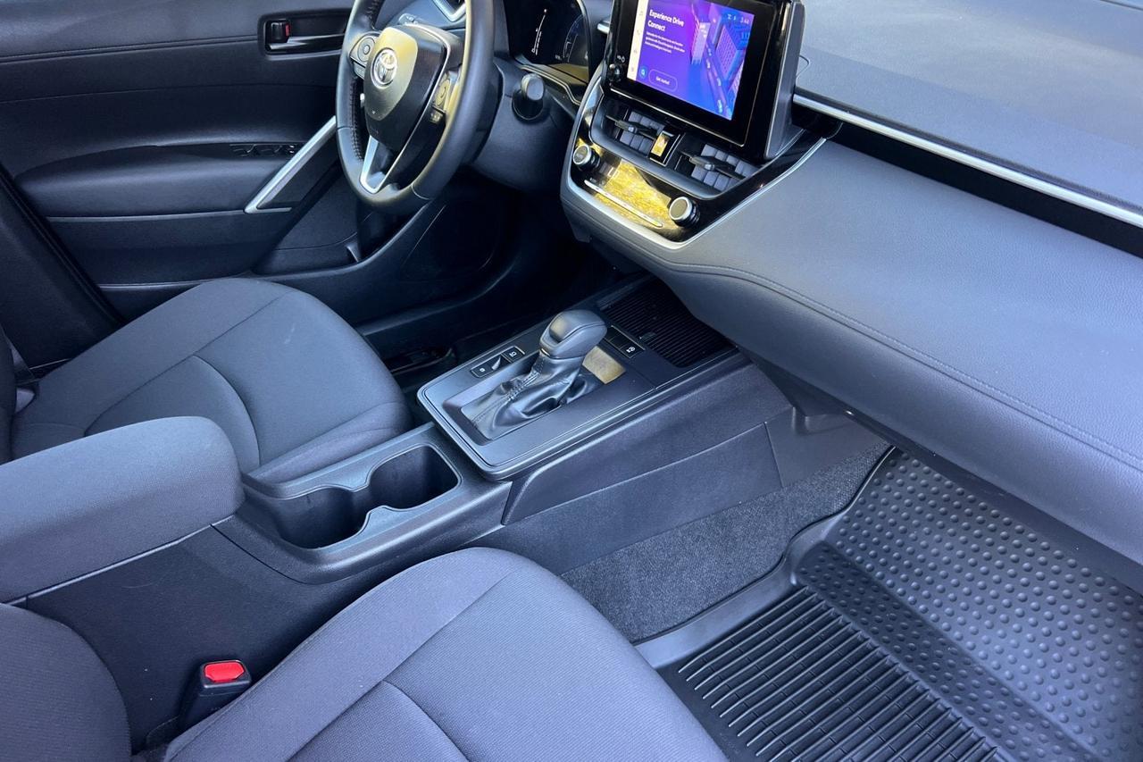 2026 Toyota Corolla Cross LE Roseville CA