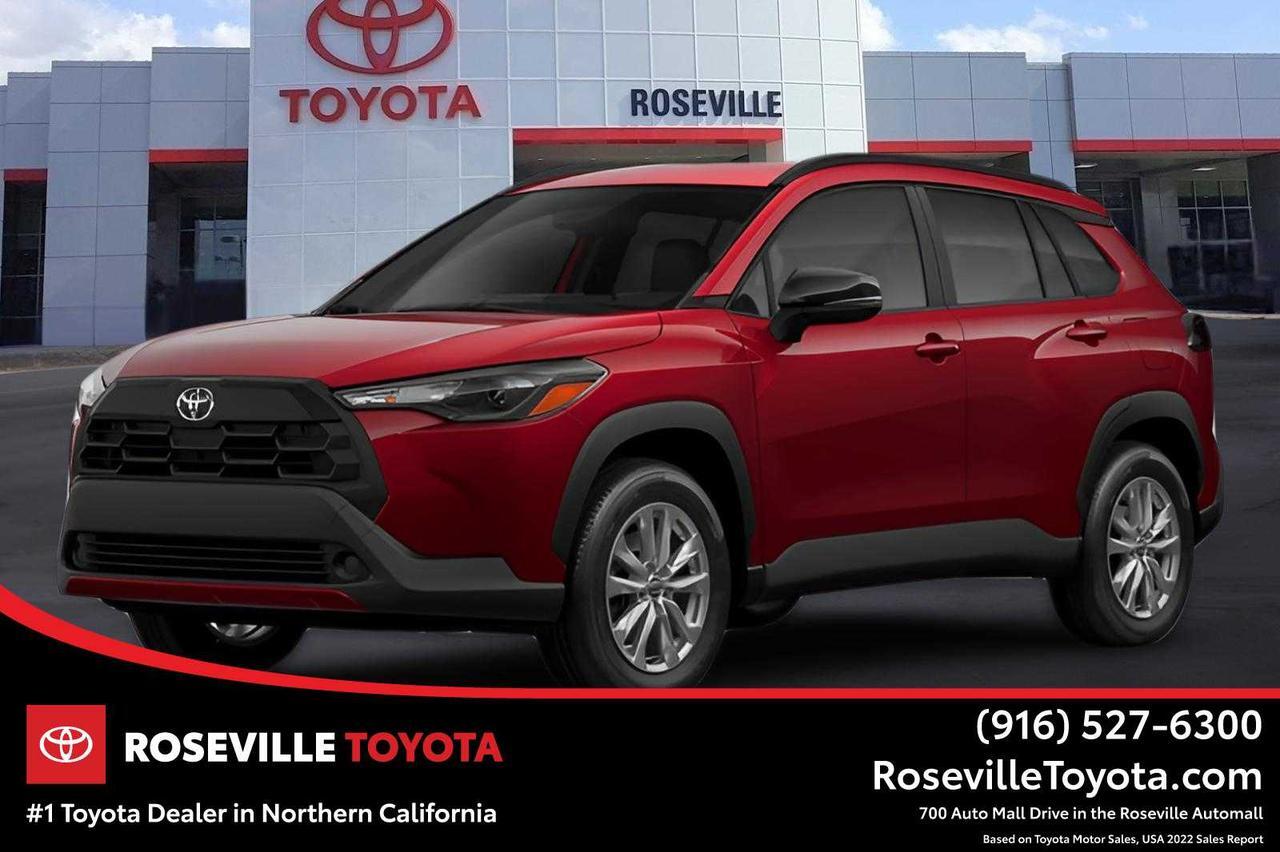 2026 Toyota Corolla Cross LE