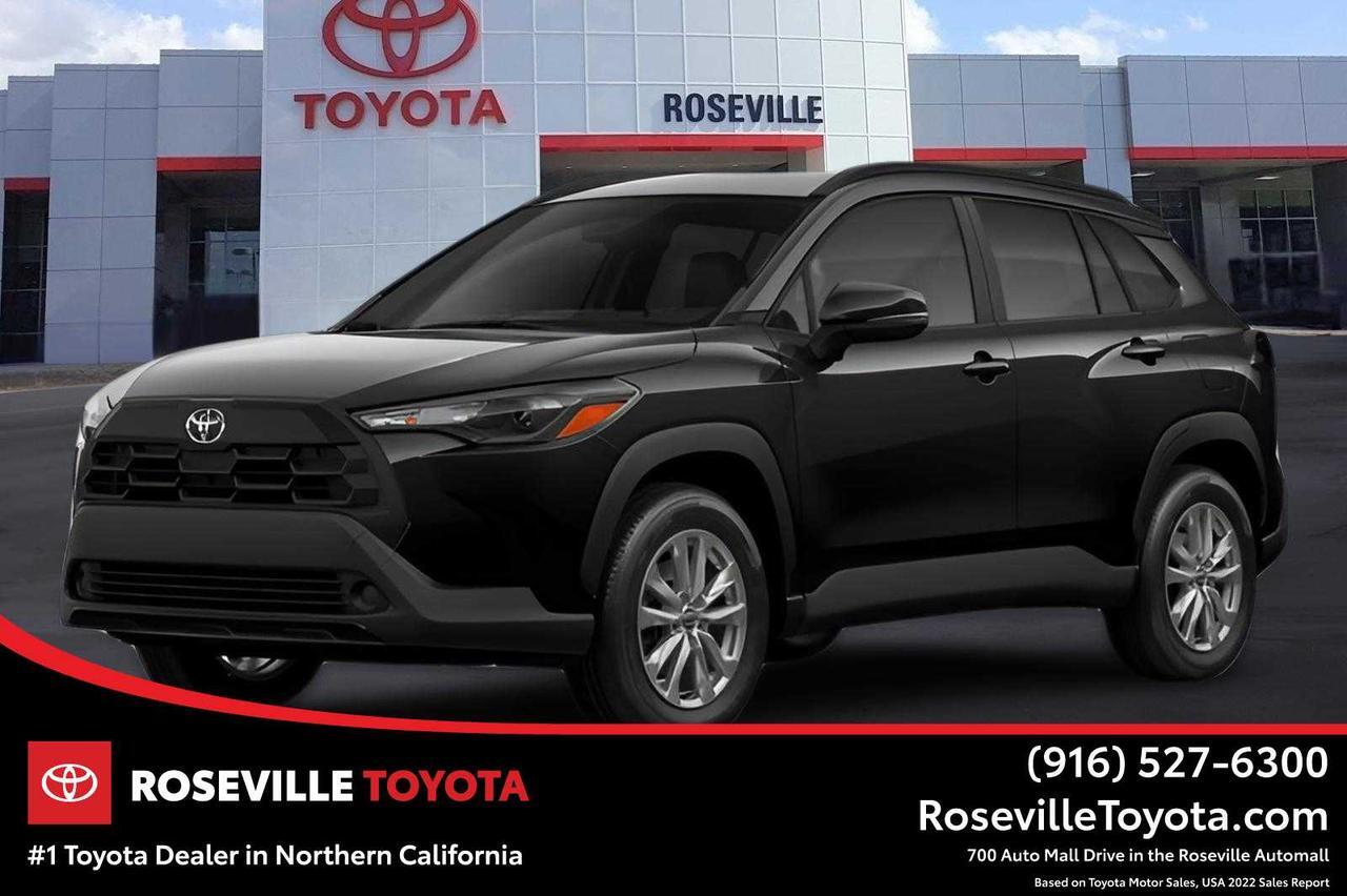 2026 Toyota Corolla Cross LE