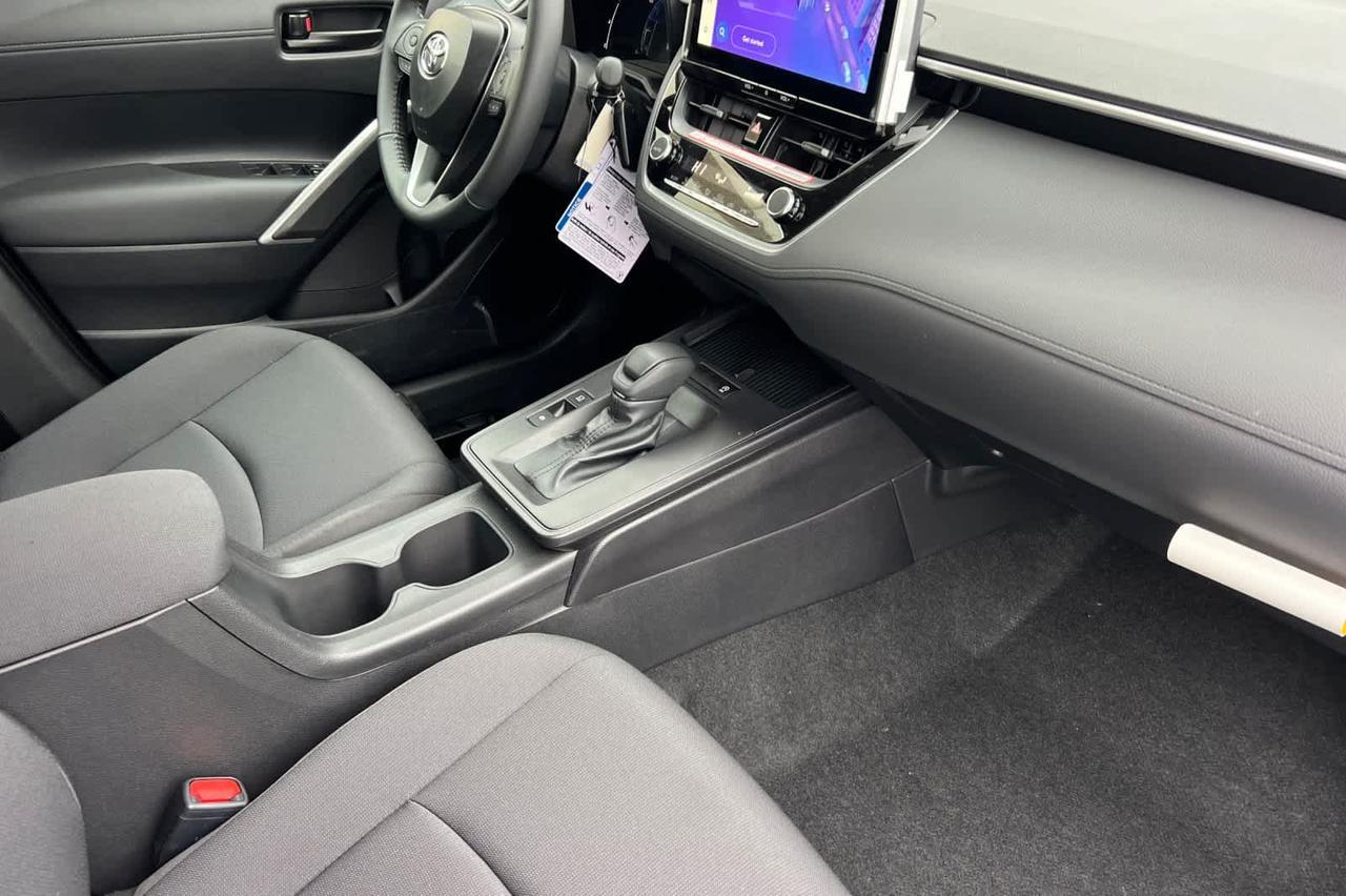 2026 Toyota Corolla Cross LE Roseville CA