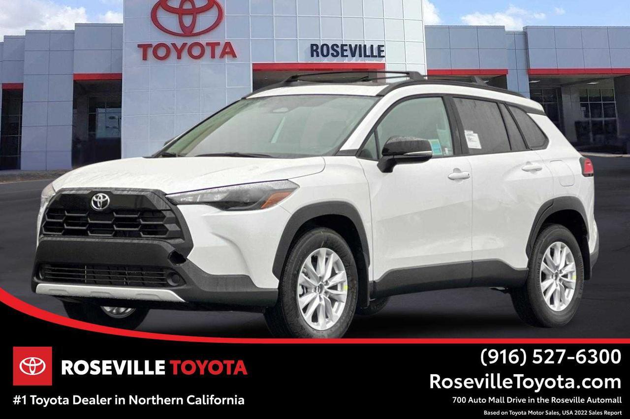 2026 Toyota Corolla Cross LE