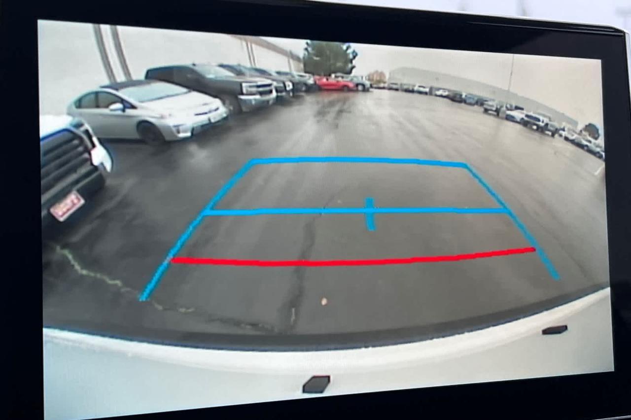 2026 Toyota Corolla Cross LE Roseville CA