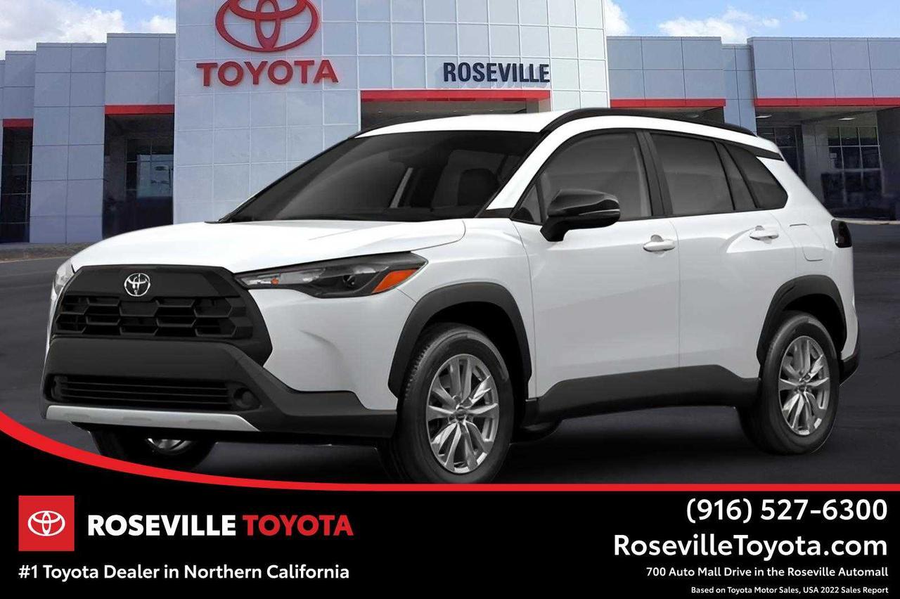 2026 Toyota Corolla Cross LE