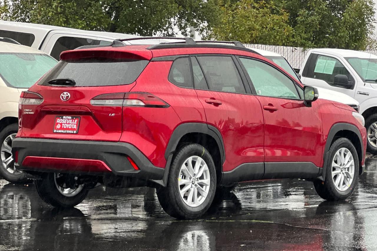 2026 Toyota Corolla Cross LE