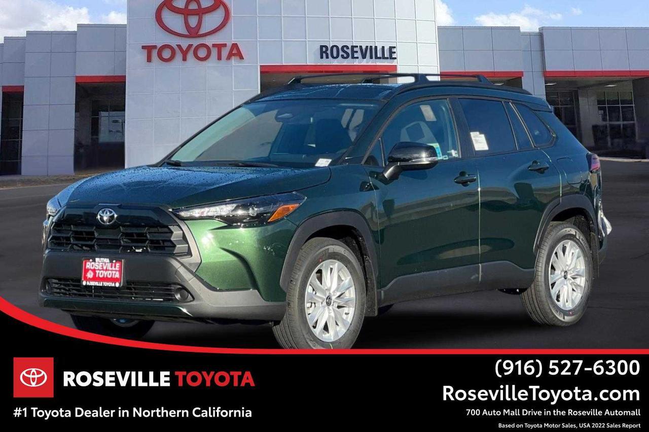 2026 Toyota Corolla Cross LE