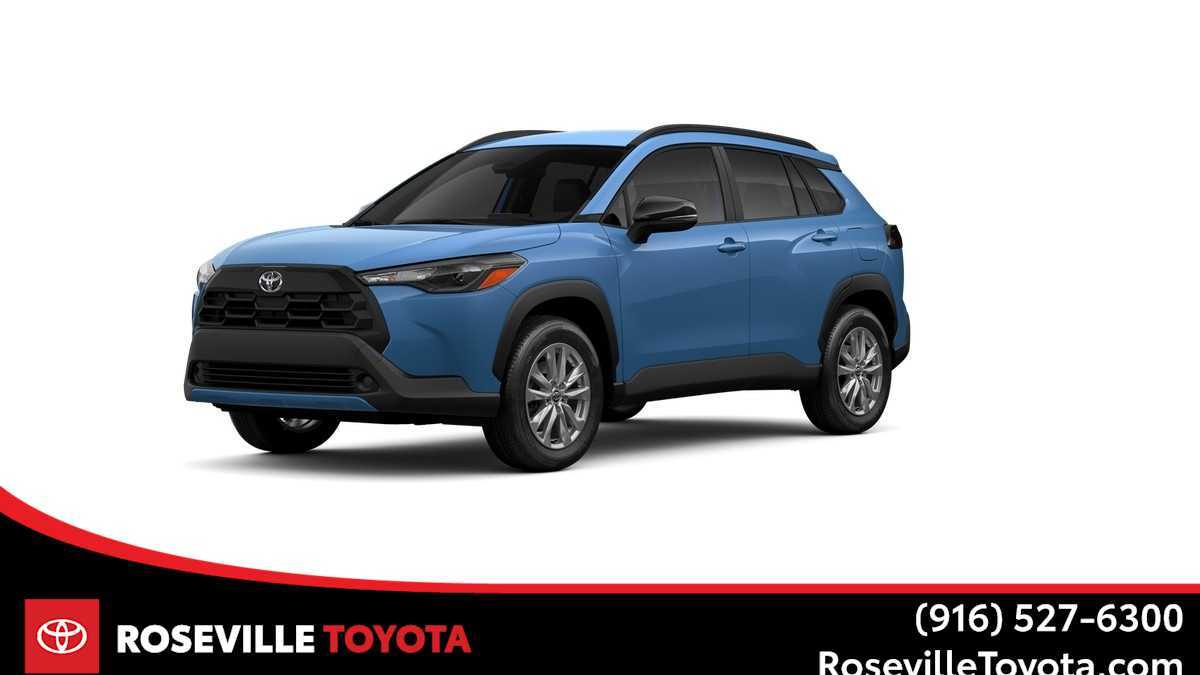 2026 Toyota Corolla Cross LE